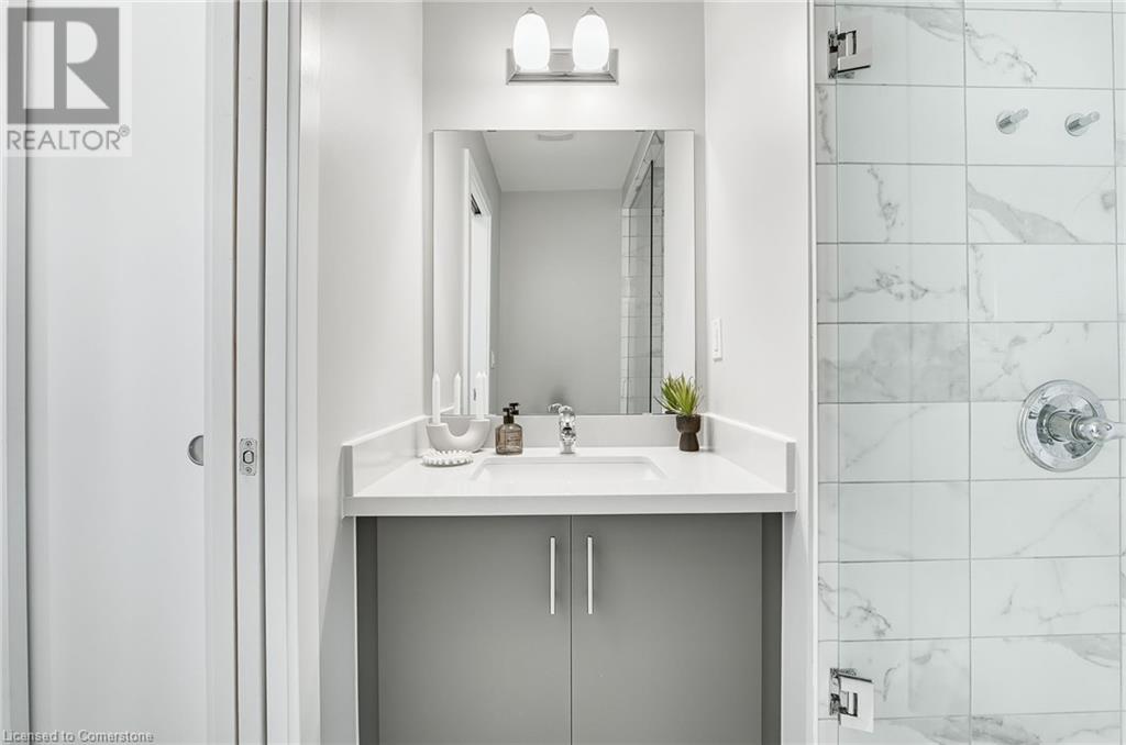 Photo 38 of 527 Shaver Road Road Unit 7, Ancaster ON