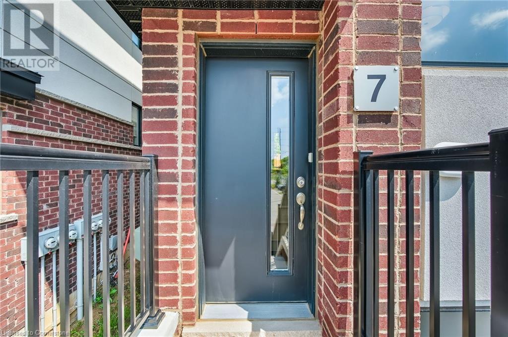 Photo 4 of 527 Shaver Road Road Unit 7, Ancaster ON