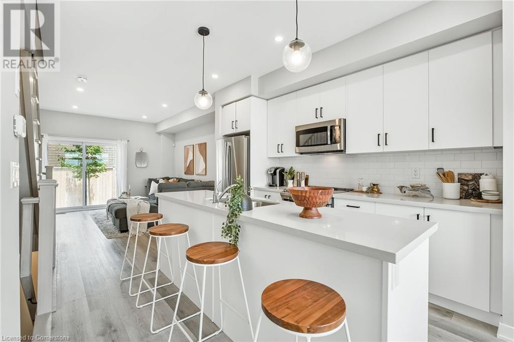 Photo 7 of 527 Shaver Road Road Unit 7, Ancaster ON