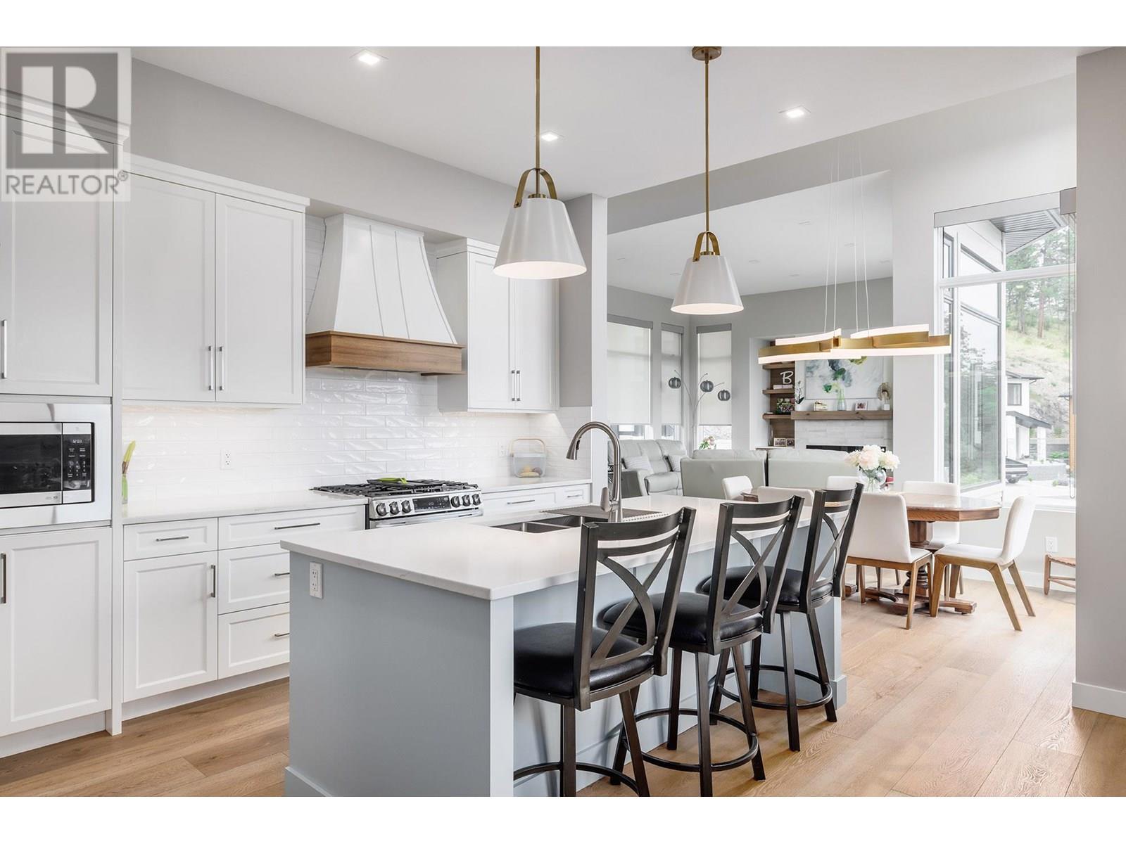 26 830 Westview Way, West Kelowna