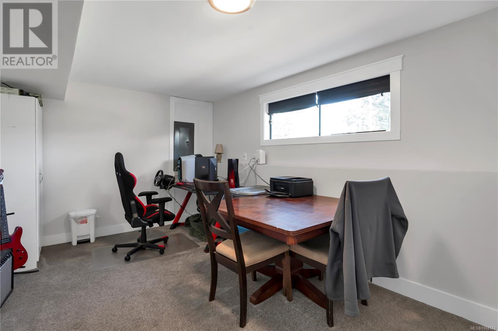 465 Elizabeth Rd, Campbell River