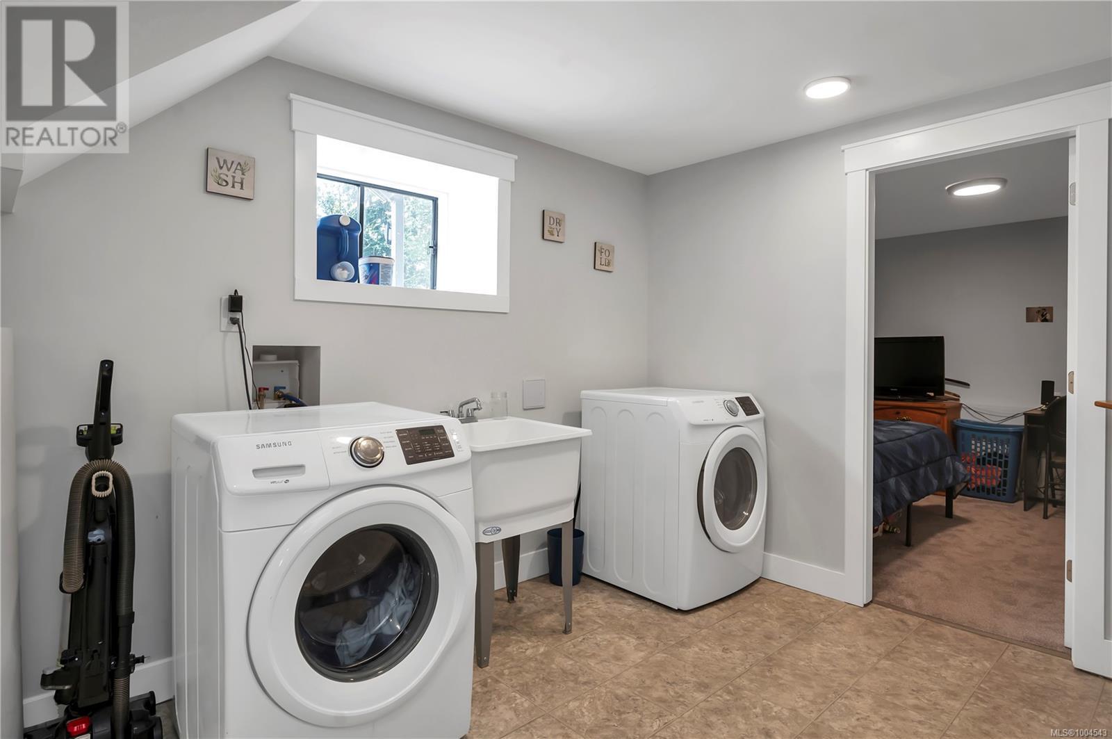 465 Elizabeth Rd, Campbell River