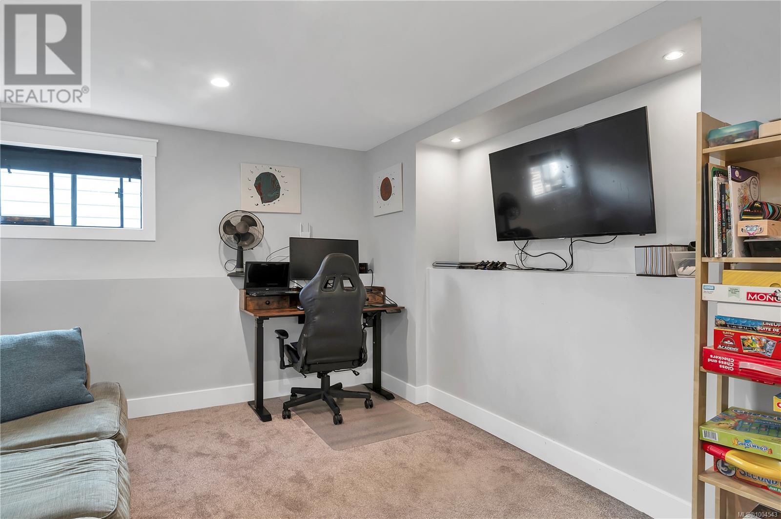 465 Elizabeth Rd, Campbell River