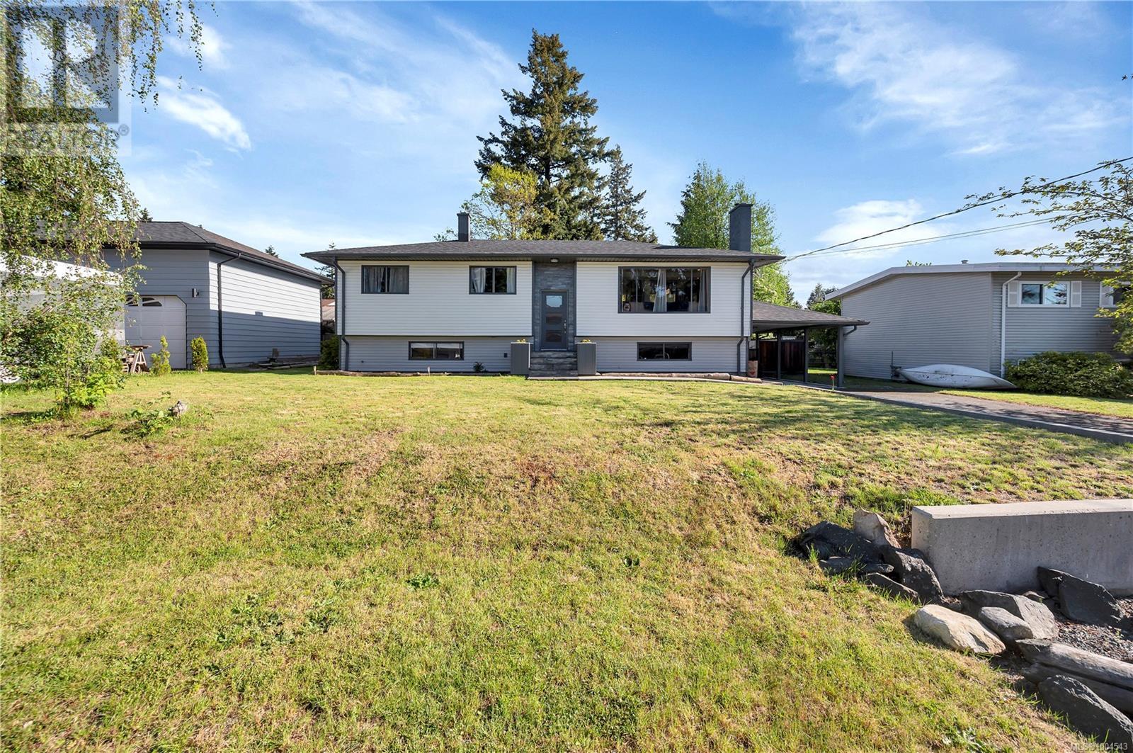 465 Elizabeth Rd, Campbell River