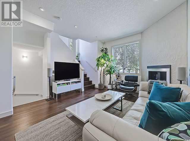Single Family House for Sale in   Avenue NE Winston Heights/Mountview Calgary 
