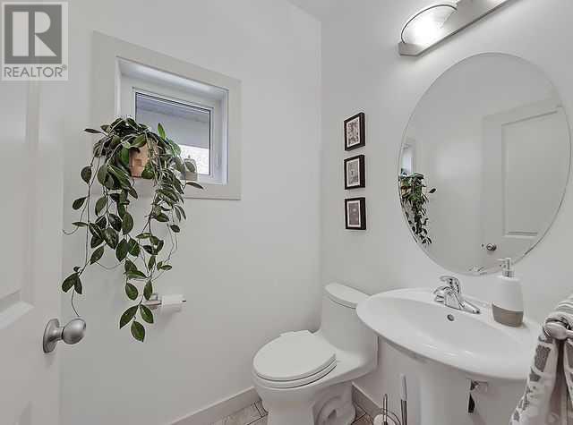 Single Family House for Sale in   Avenue NE Winston Heights/Mountview Calgary 