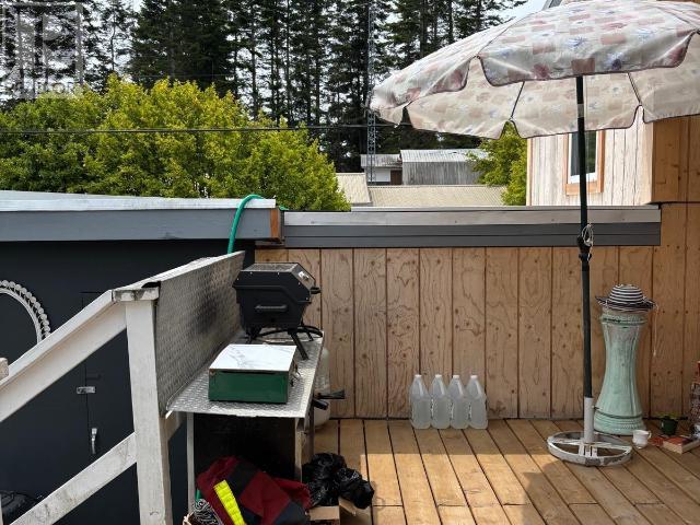 4710 ALDER, Texada Island