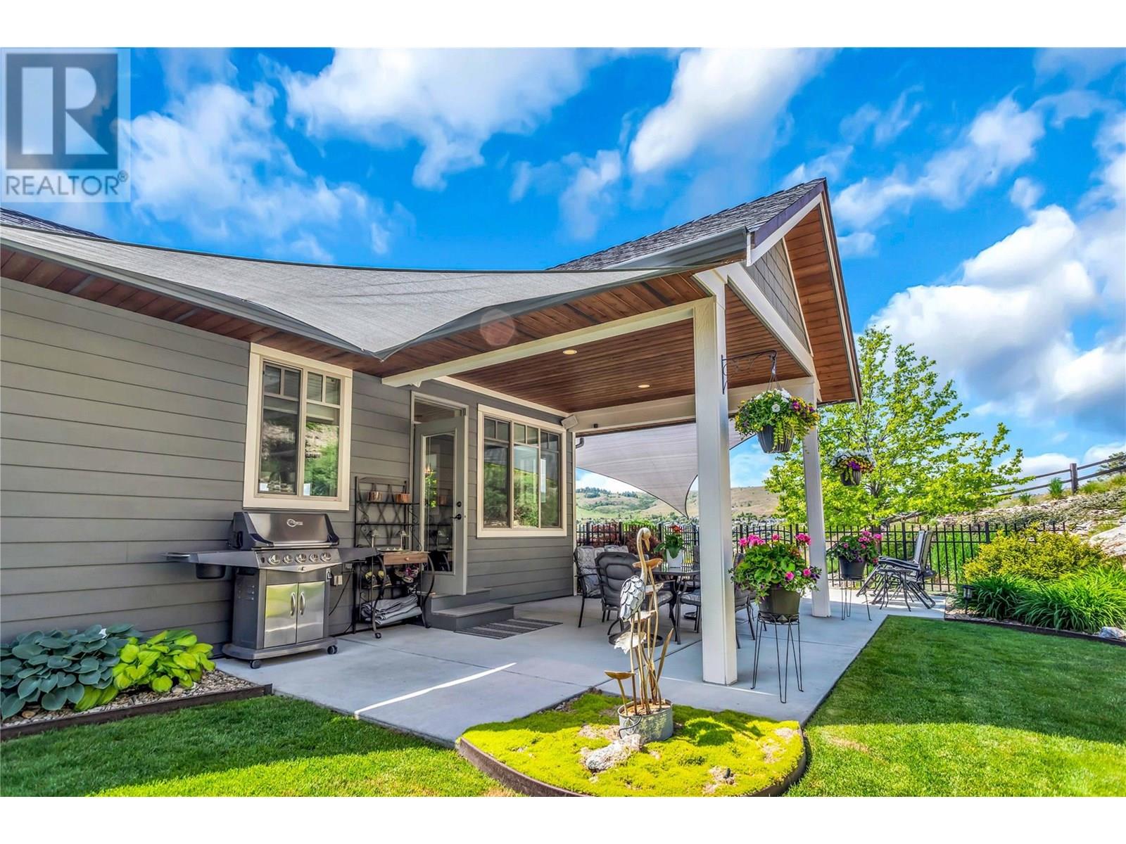8780 Braeburn Drive, Coldstream
