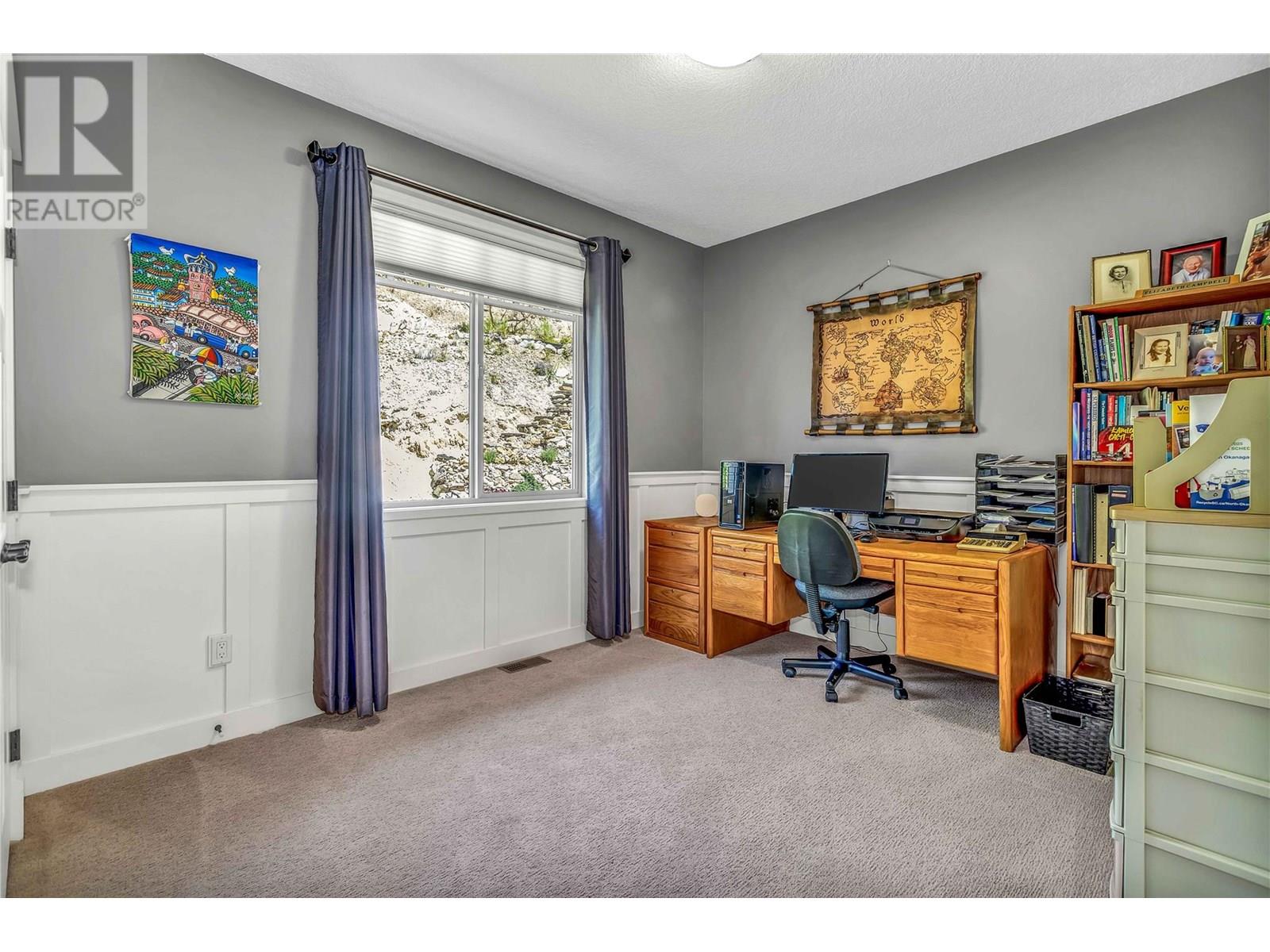 8780 Braeburn Drive, Coldstream