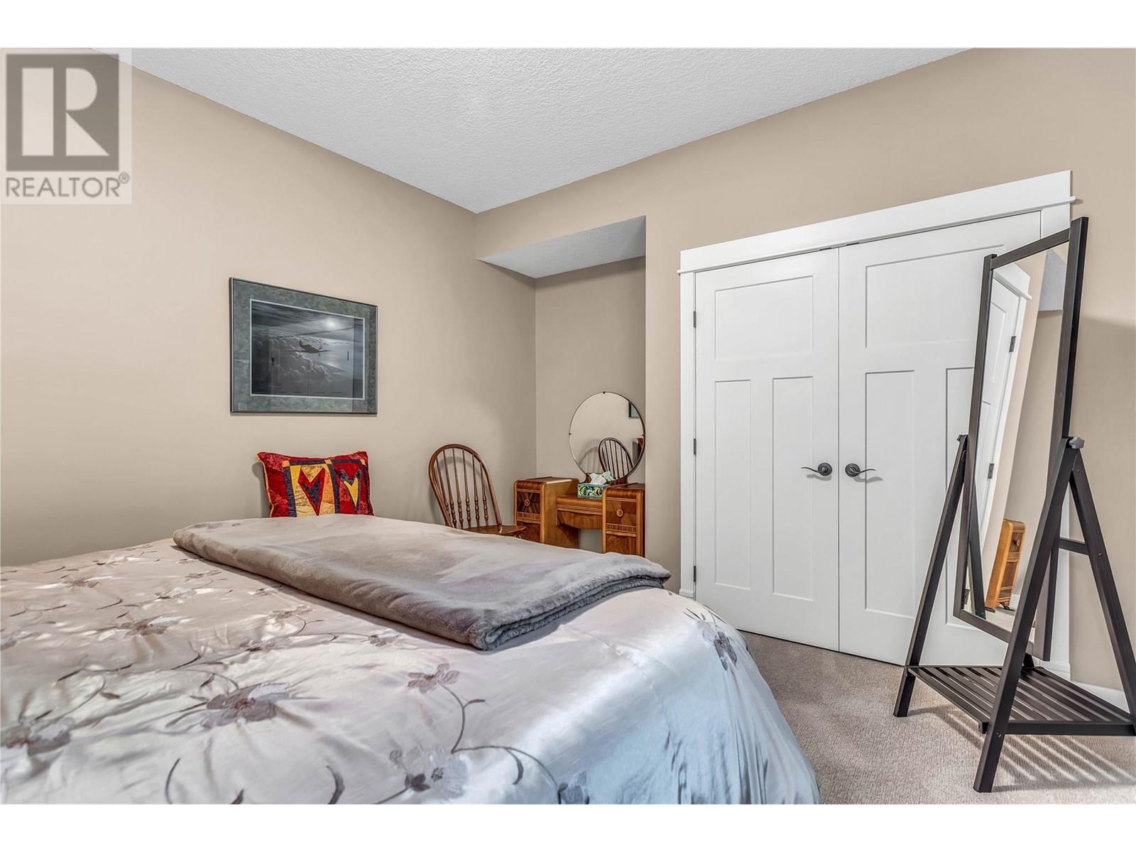 8780 Braeburn Drive, Coldstream