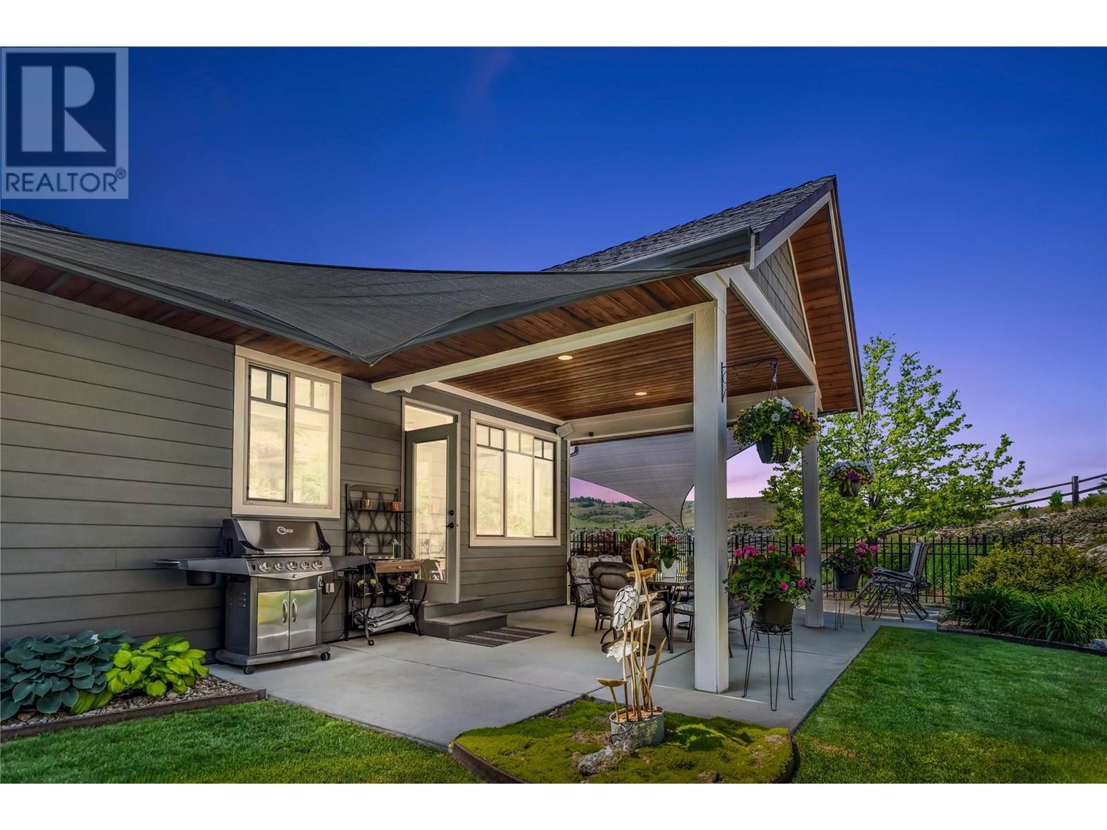 8780 Braeburn Drive, Coldstream