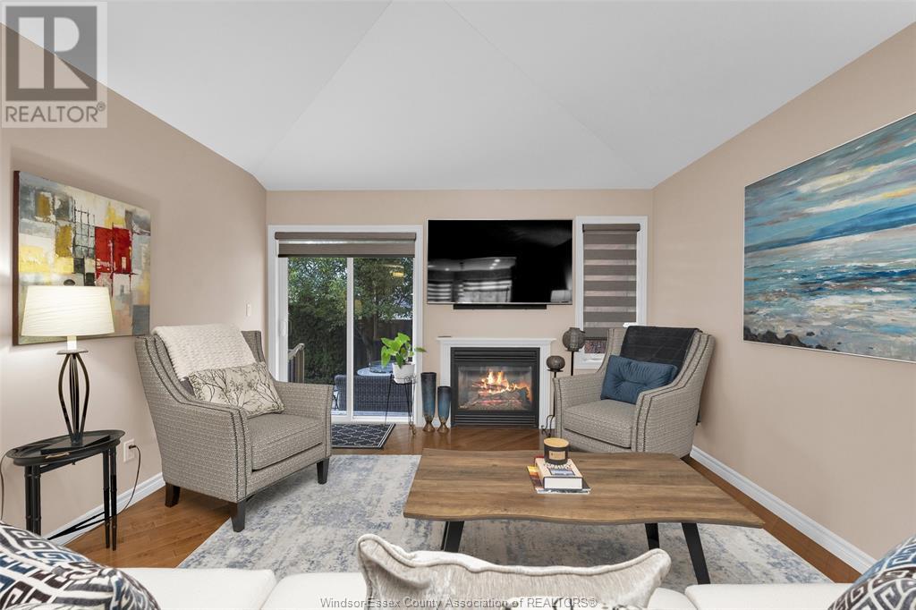 Photo 7 of 32 Robson Road Unit 2, Leamington ON