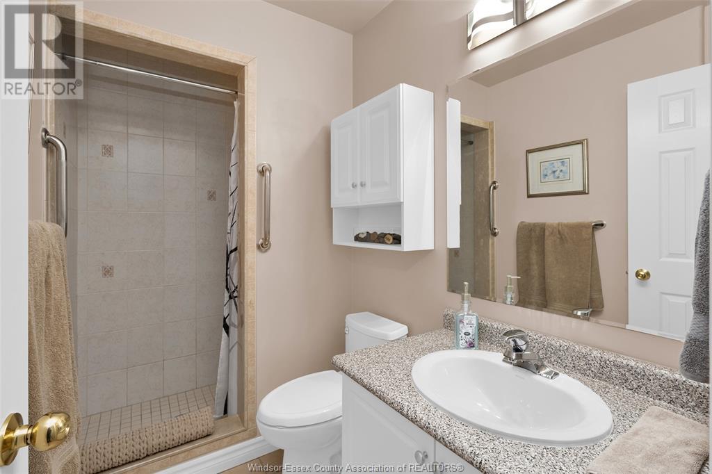 Photo 27 of 32 Robson Road Unit 2, Leamington ON