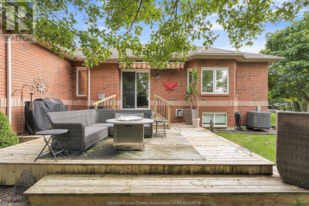 Photo 31 of 32 Robson Road Unit 2, Leamington ON
