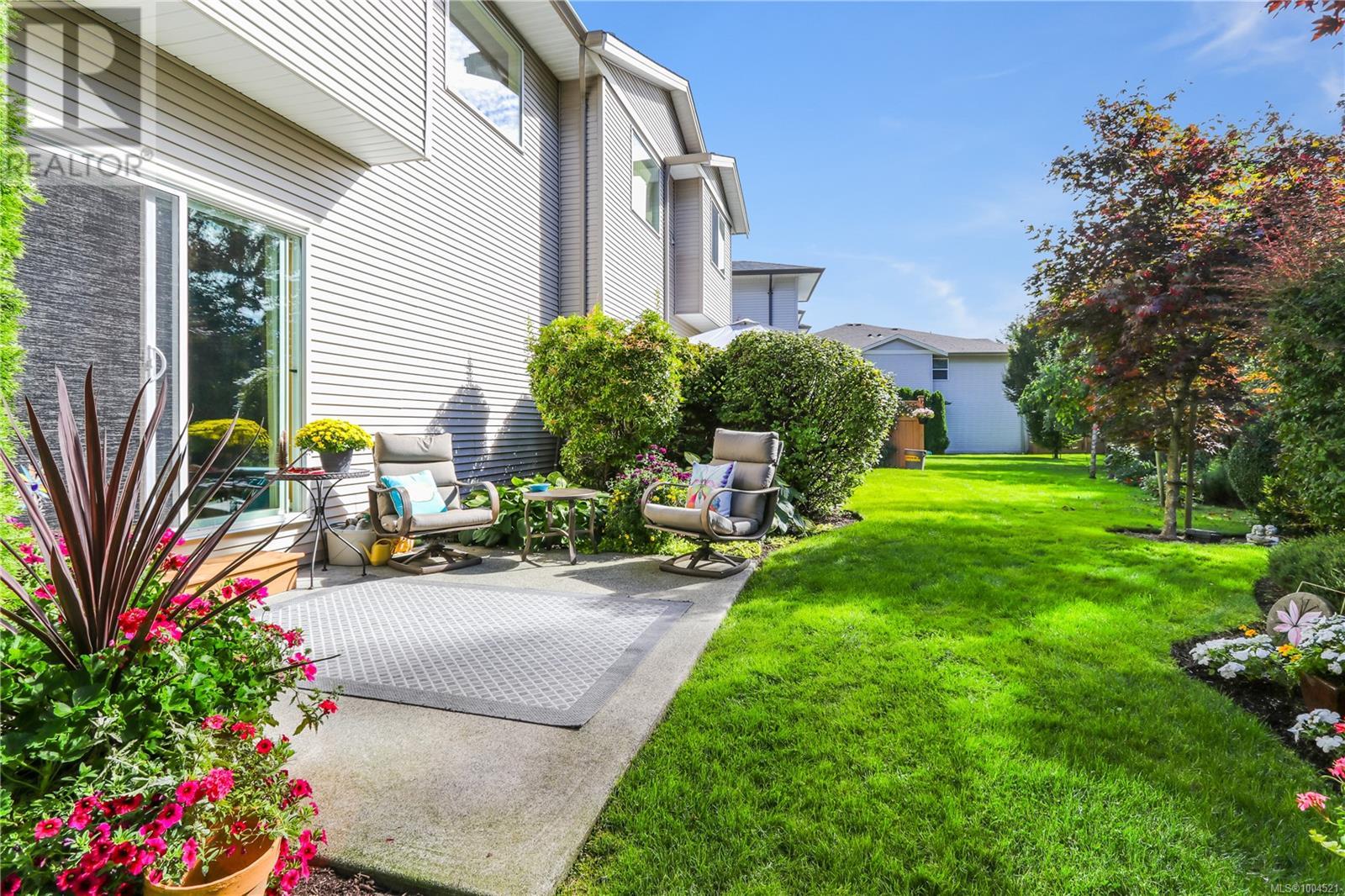 Photo 5 of 101 2169 Ridgemont Pl, Nanaimo BC