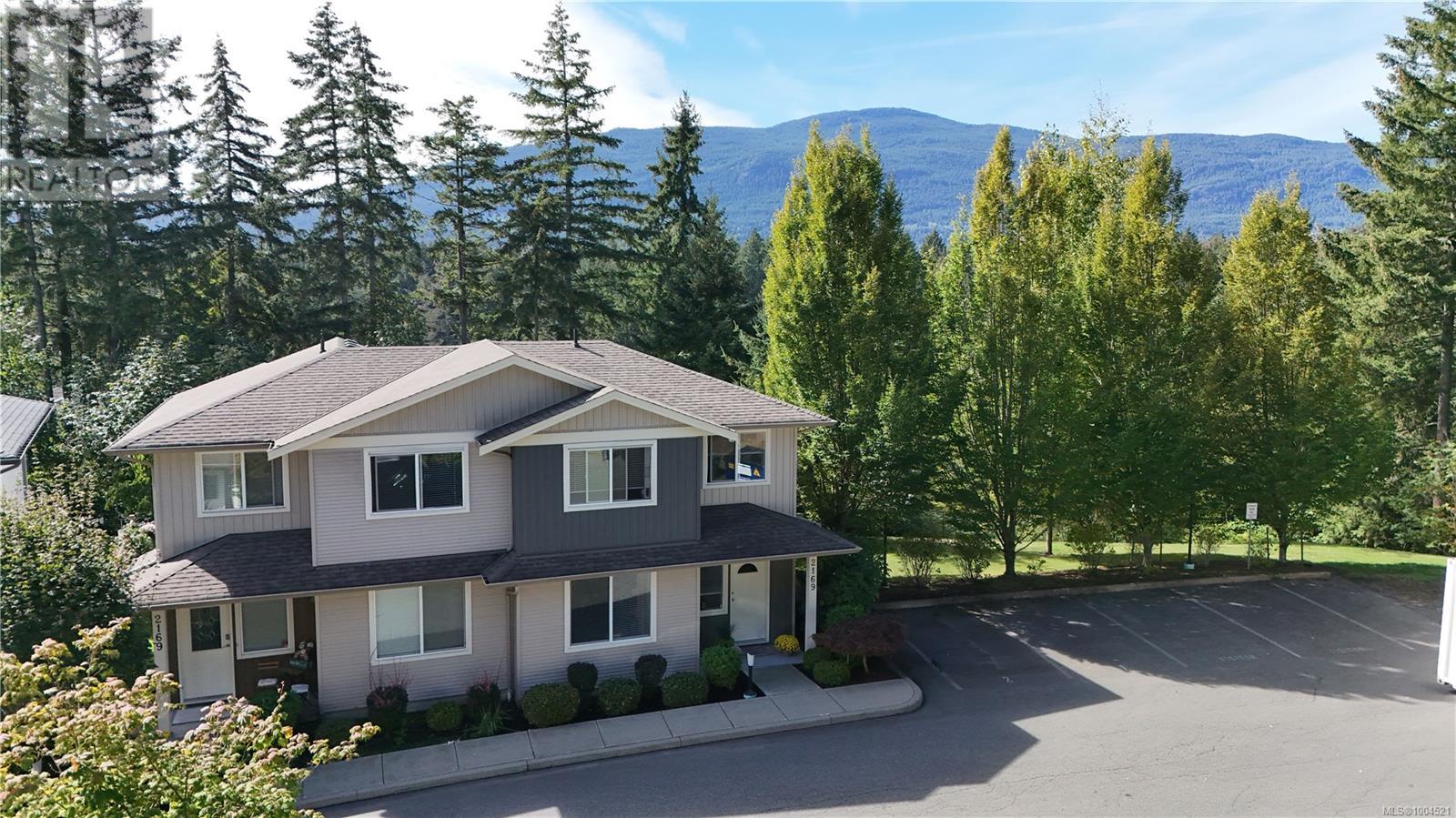 Photo 7 of 101 2169 Ridgemont Pl, Nanaimo BC