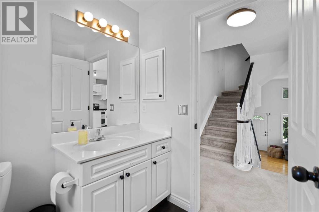 Single Family House 4 Level for Sale in  Northmount Drive NW Highwood Calgary 