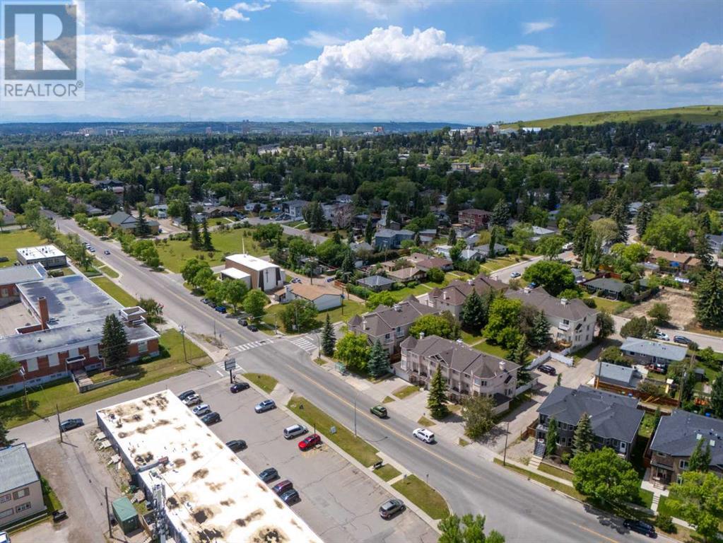 Single Family House 4 Level for Sale in  Northmount Drive NW Highwood Calgary 