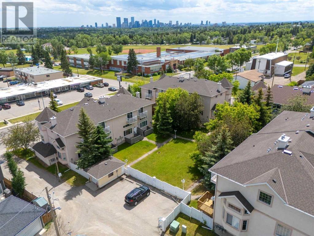 Single Family House 4 Level for Sale in  Northmount Drive NW Highwood Calgary 