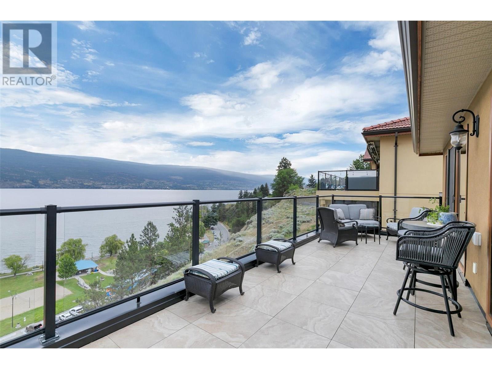 105 14419 Downtown Avenue, Summerland
