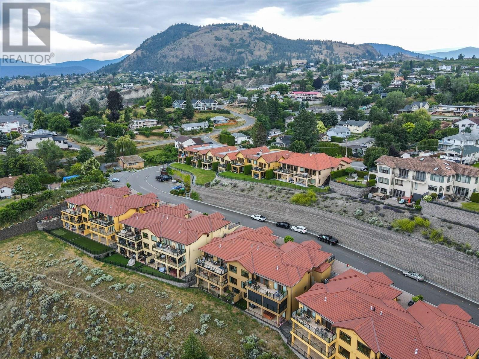105 14419 Downtown Avenue, Summerland