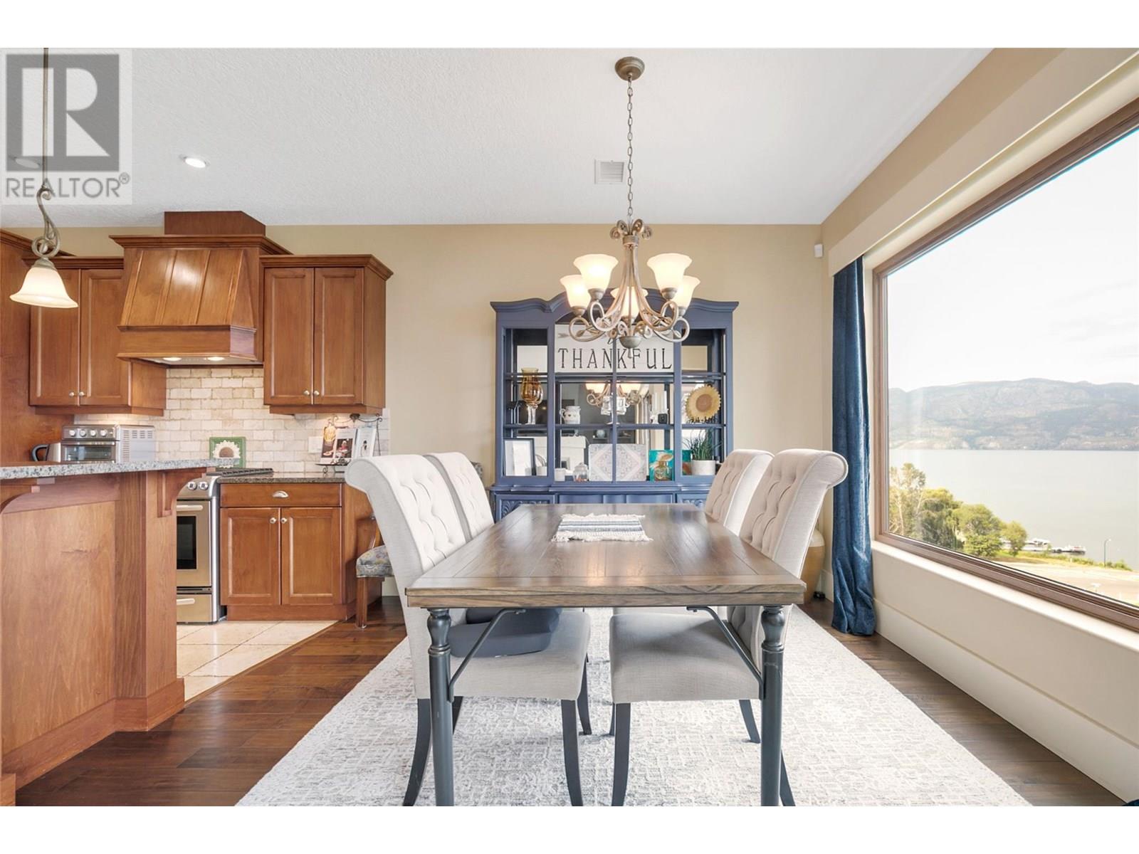 105 14419 Downtown Avenue, Summerland