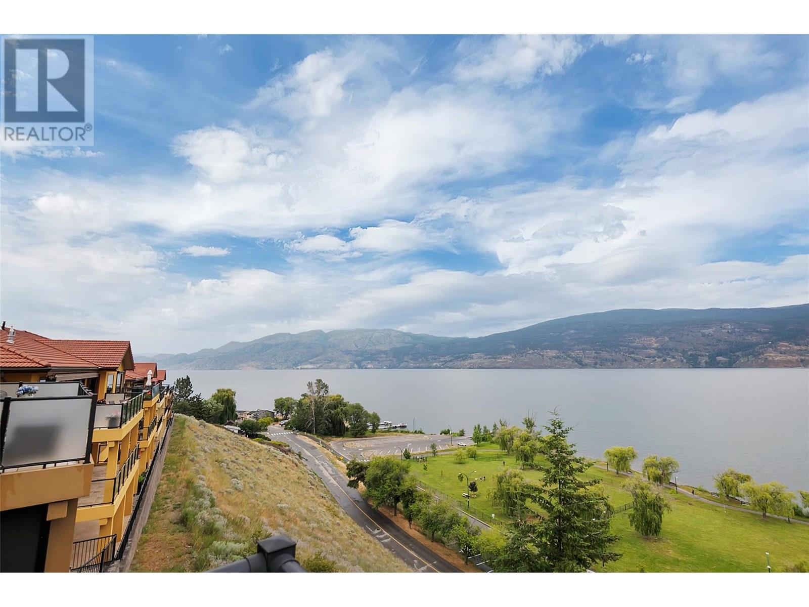 105 14419 Downtown Avenue, Summerland