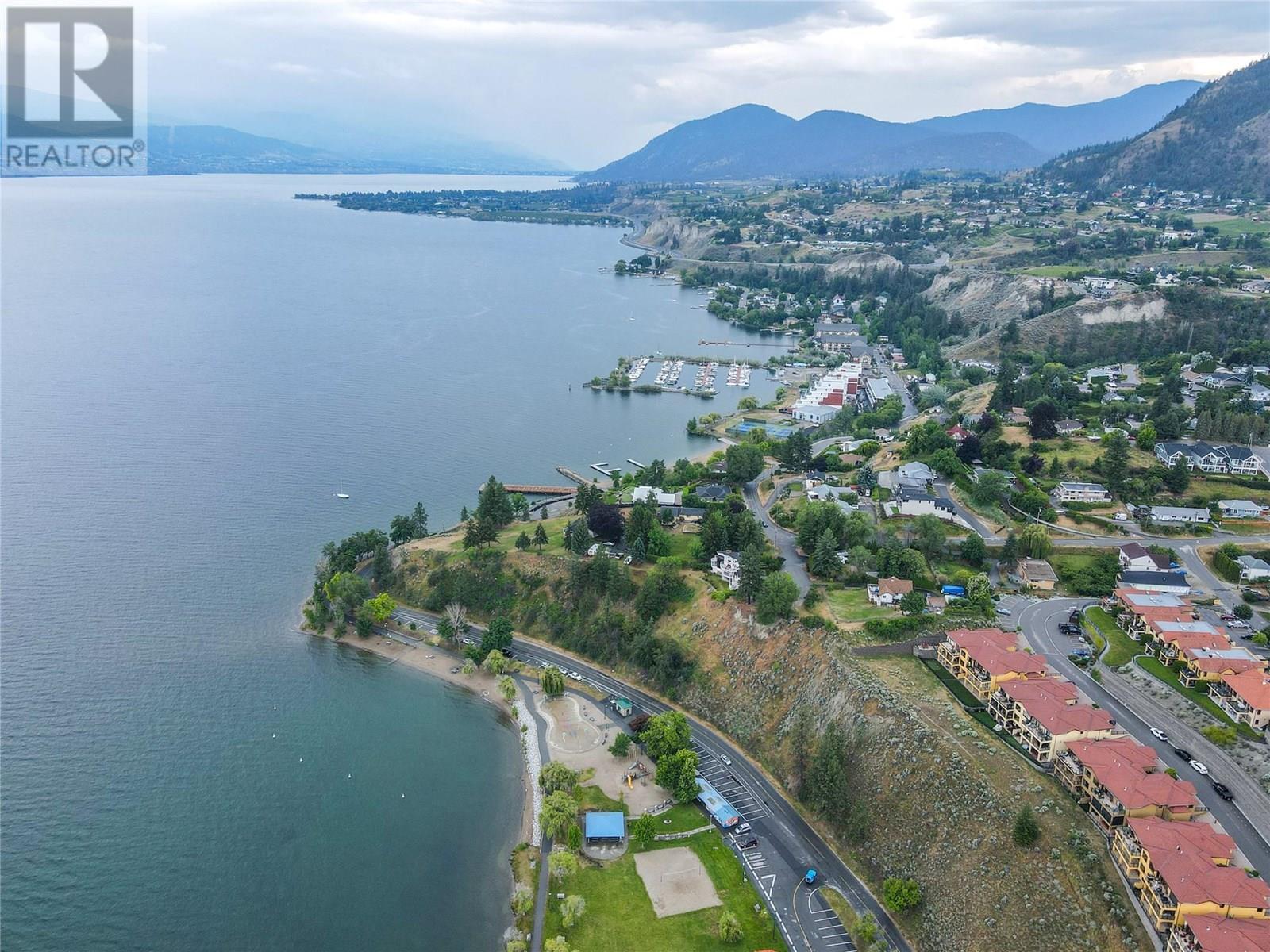 105 14419 Downtown Avenue, Summerland
