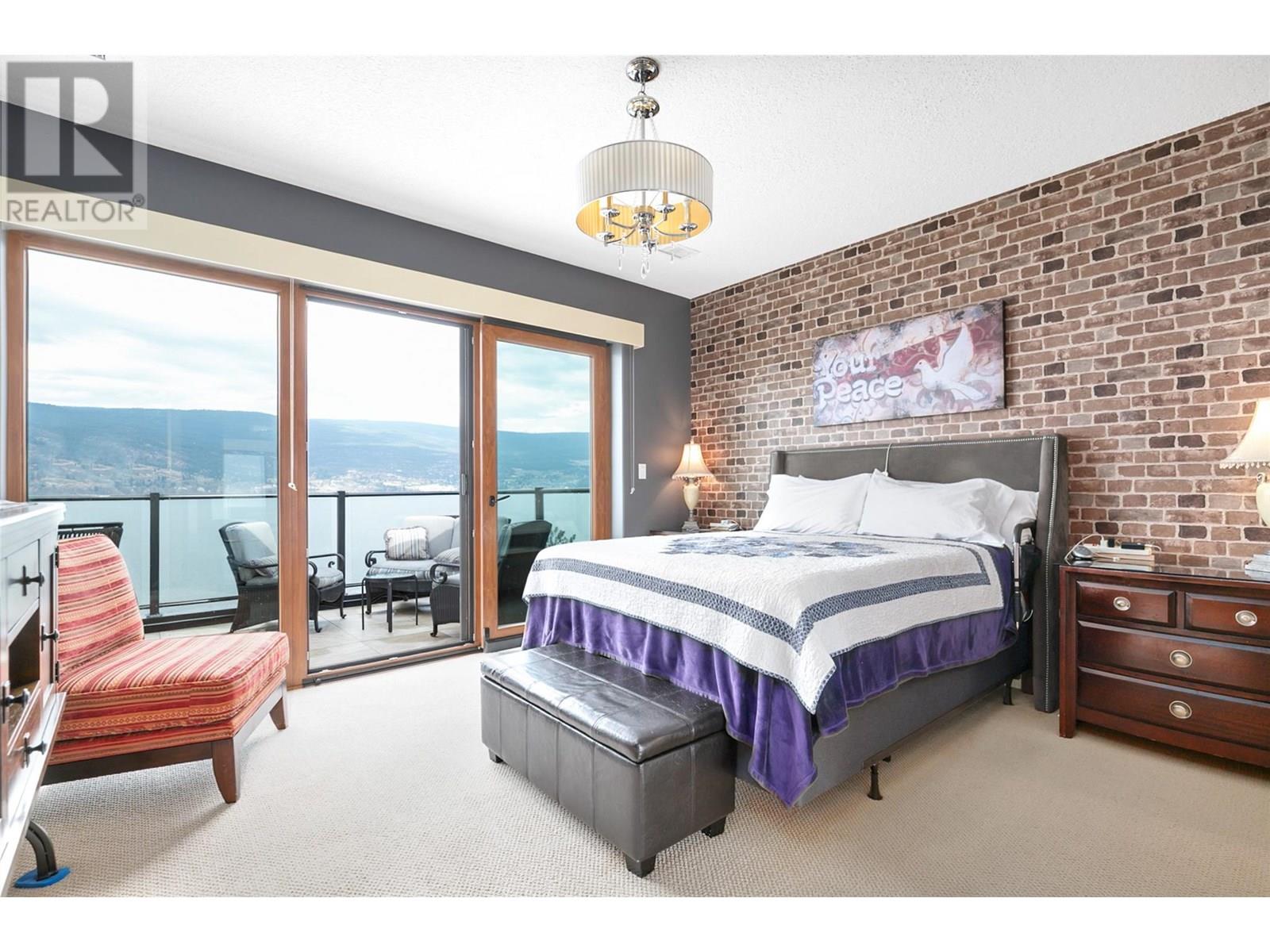 105 14419 Downtown Avenue, Summerland