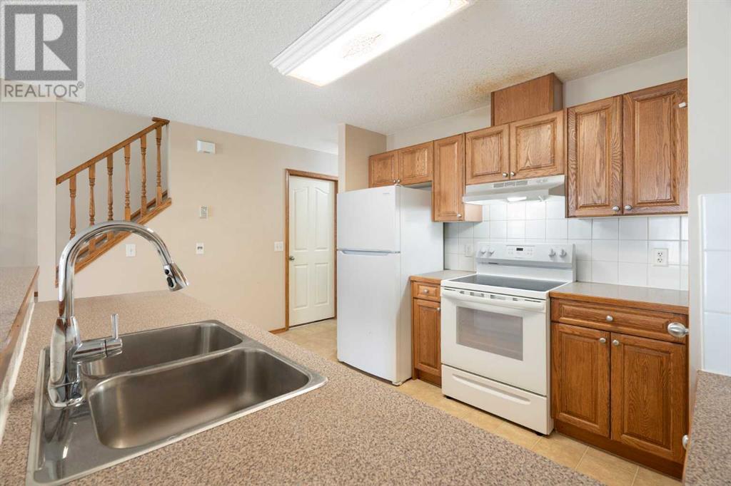 Single Family House for Sale in  Saddletree Court NE Saddle Ridge Calgary 