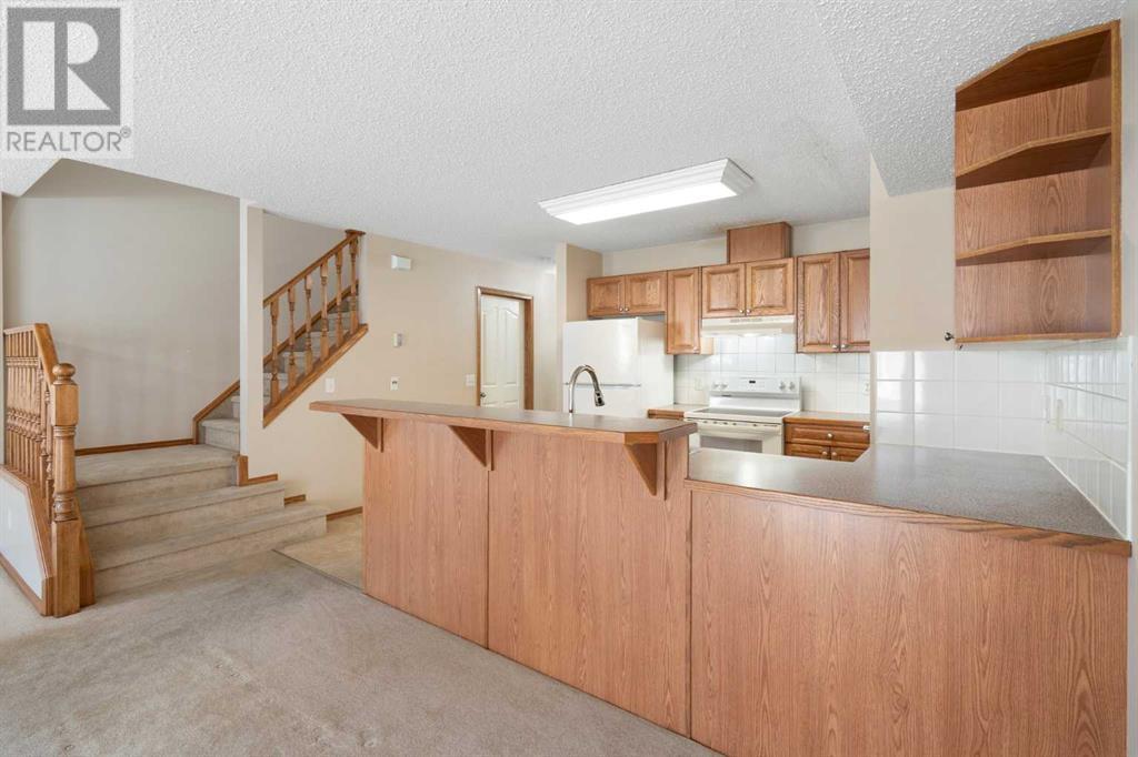 Single Family House for Sale in  Saddletree Court NE Saddle Ridge Calgary 