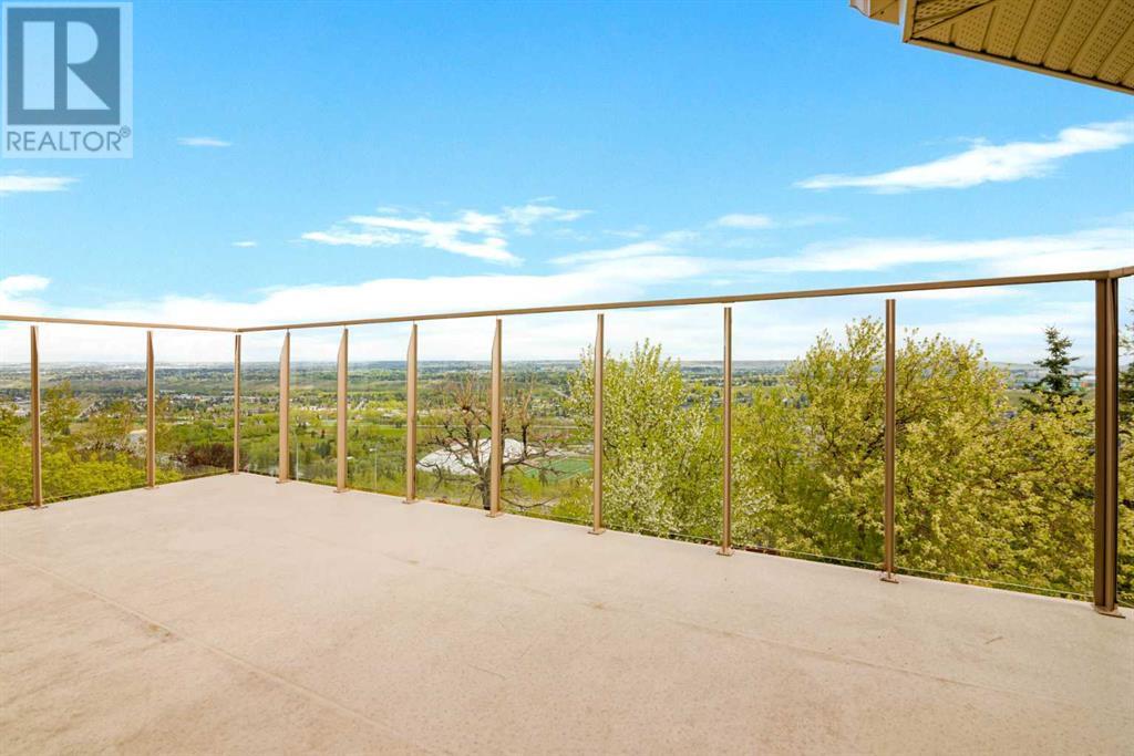 Single Family House for Sale in  Patterson Drive SW Patterson Calgary 
