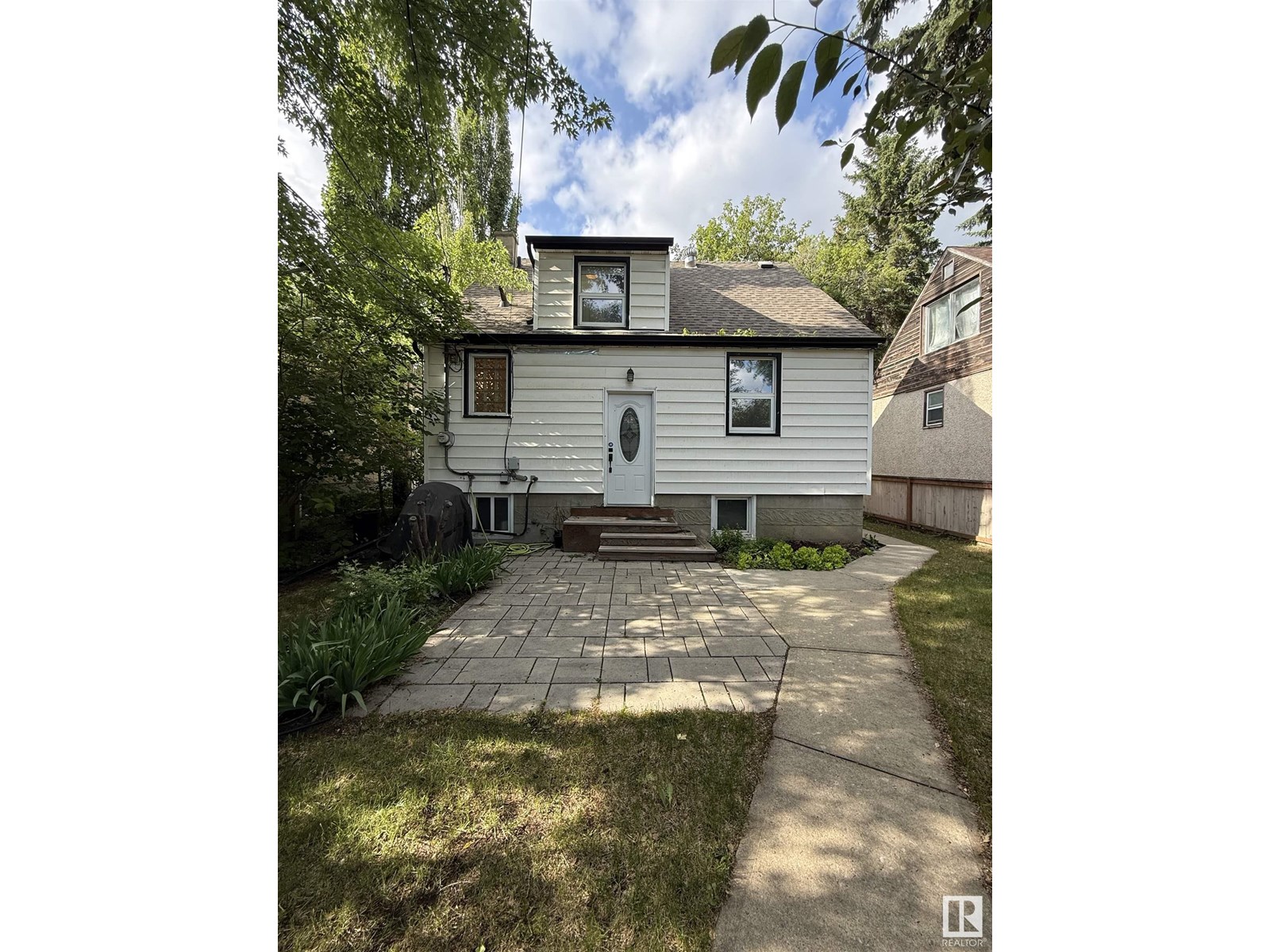 Photo 42 of 10915 67 Av Nw, Edmonton AB