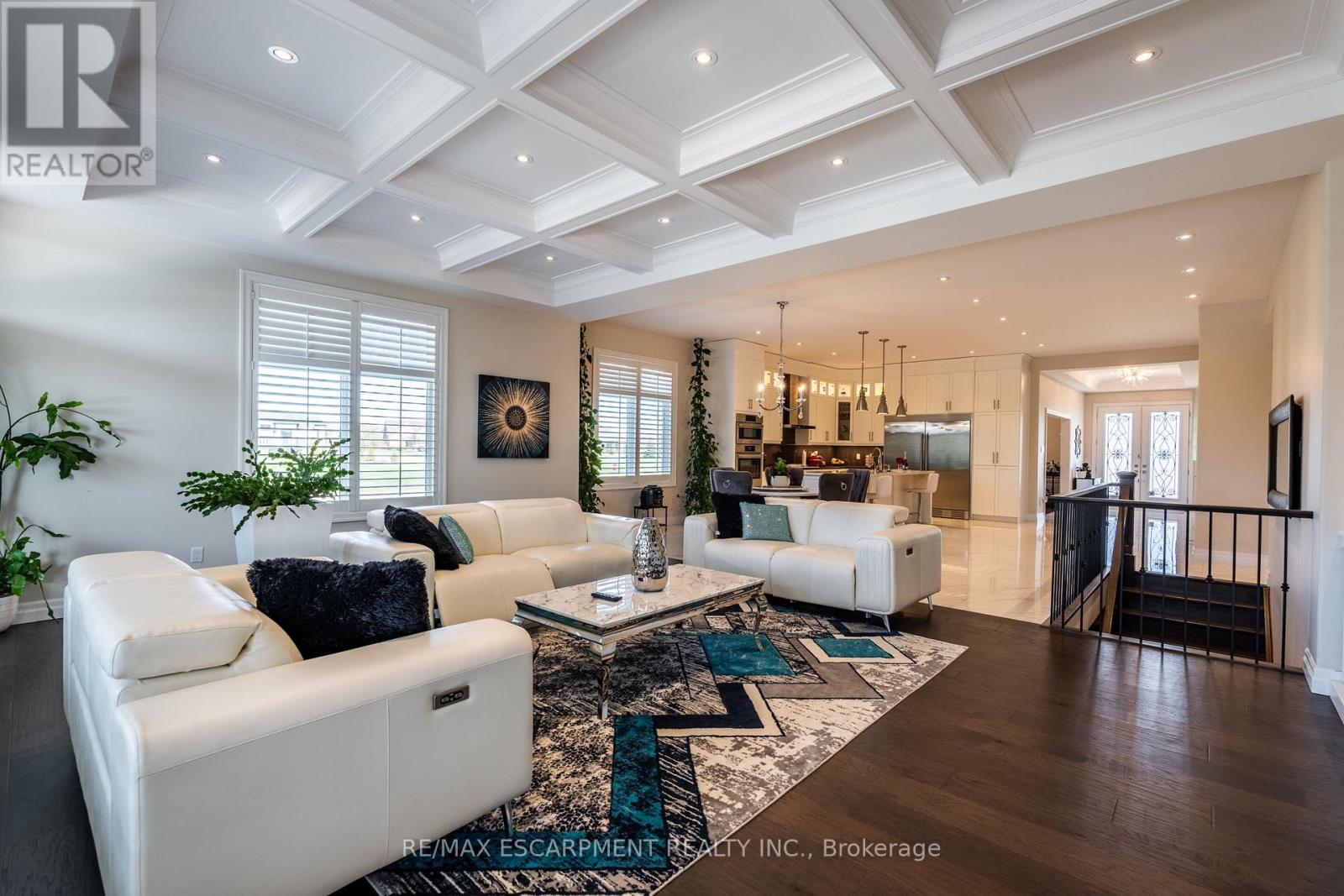 Photo 15 of 10 Harper Boulevard, Brantford ON
