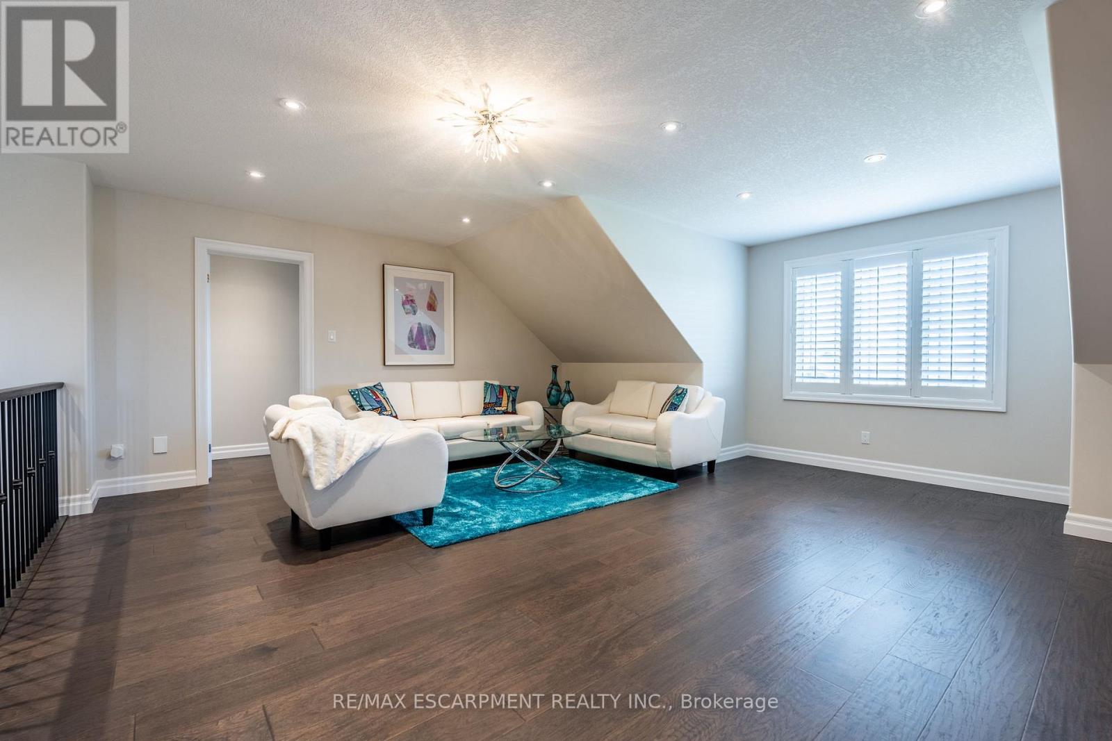Photo 25 of 10 Harper Boulevard, Brantford ON
