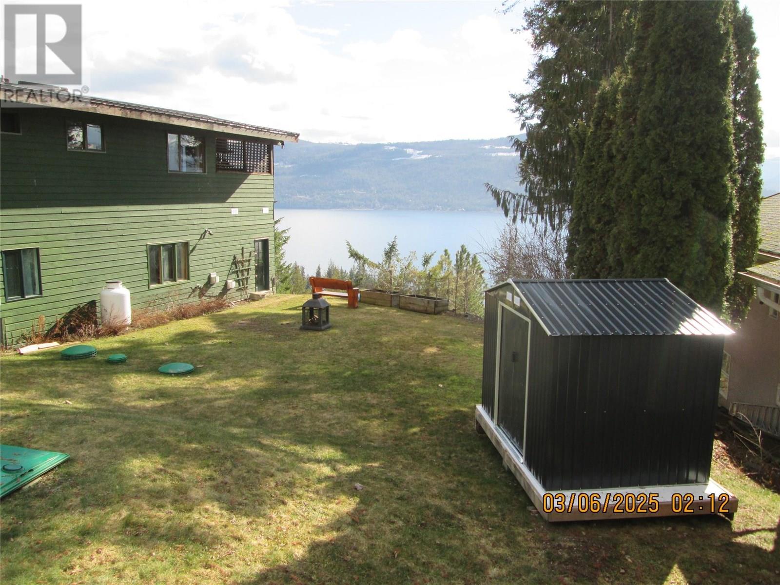 Photo 33 of 5305 Meadow Creek Crescent, Celista BC