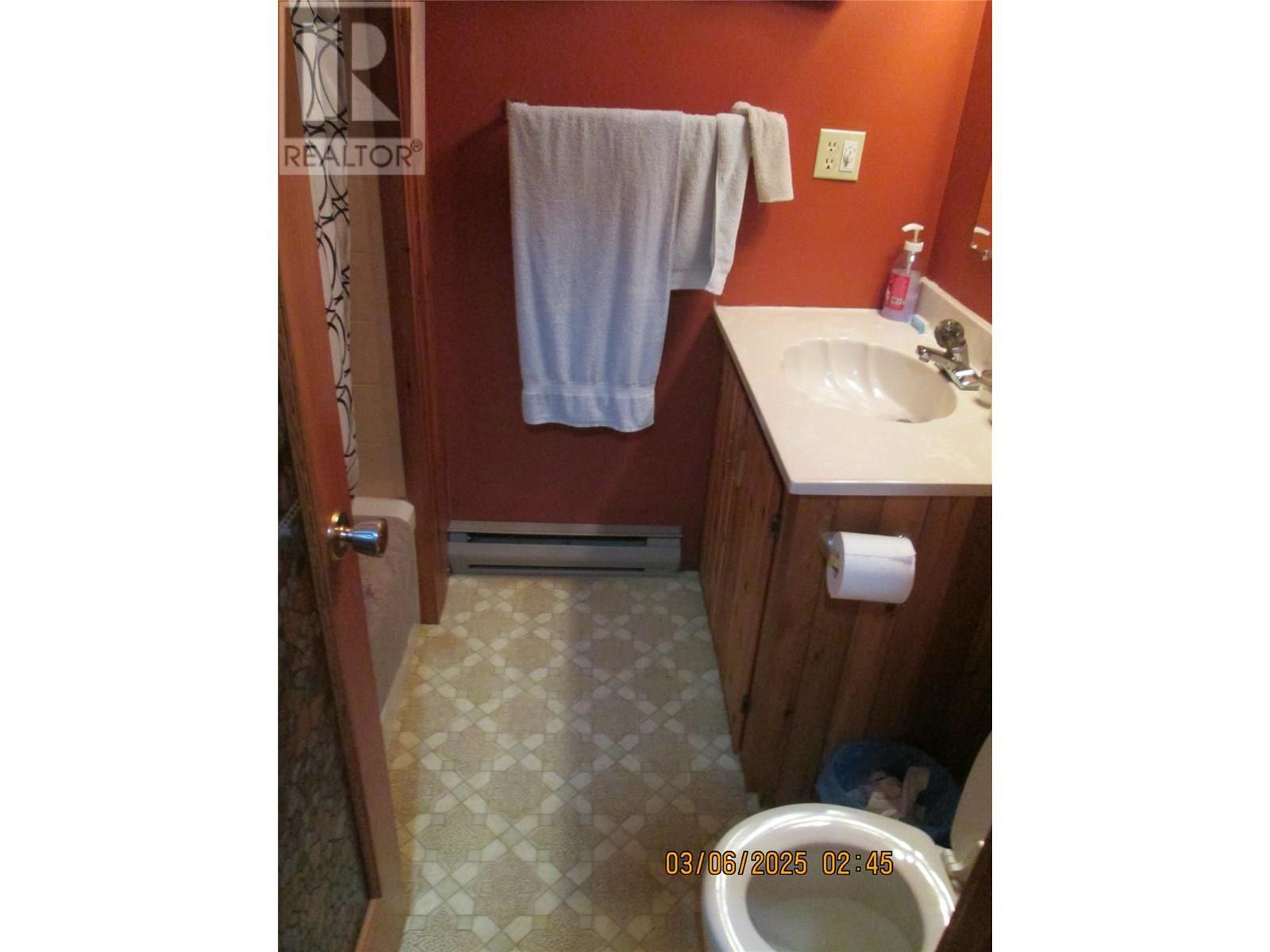 Photo 75 of 5305 Meadow Creek Crescent, Celista BC