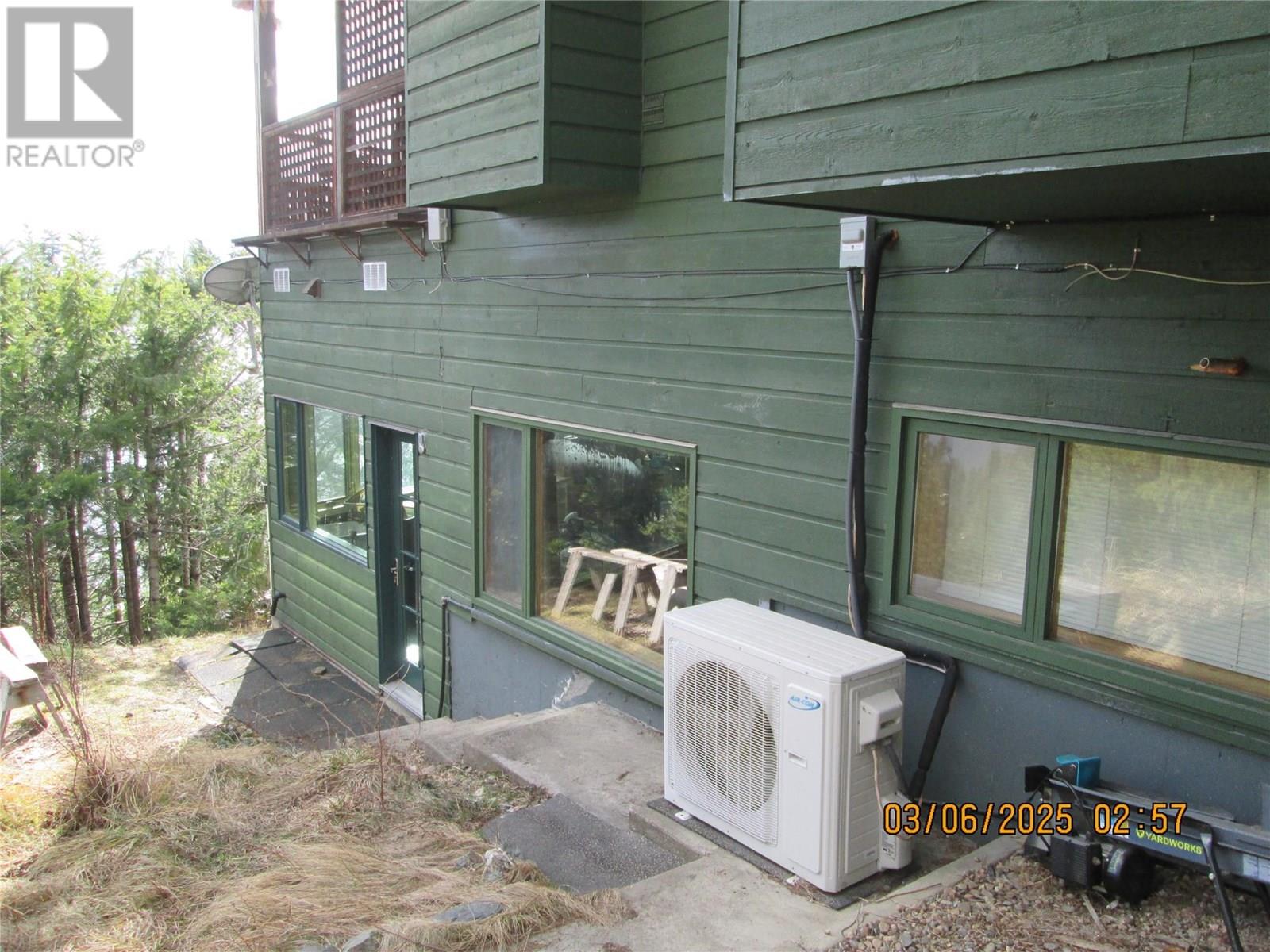 Photo 58 of 5305 Meadow Creek Crescent, Celista BC