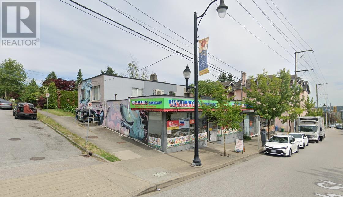 Photo 1 of 615 Twelfth Street, New Westminster BC