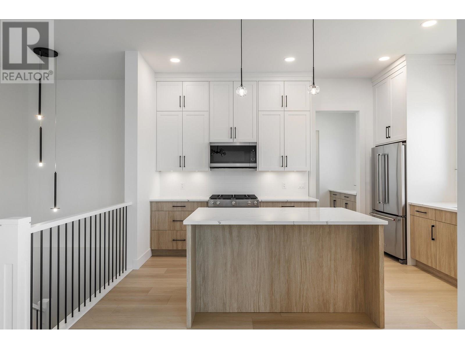 Photo 52 of 2048 Kentucky Crescent, Kelowna BC