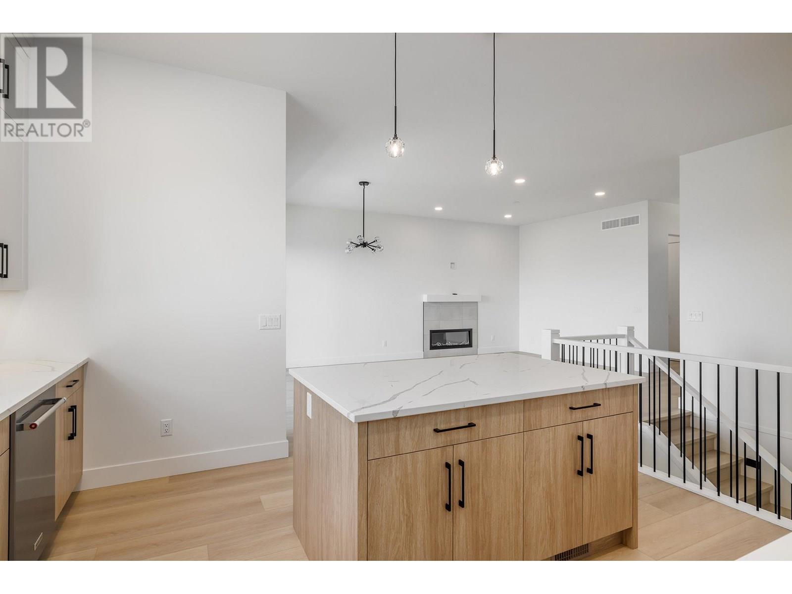 Photo 51 of 2048 Kentucky Crescent, Kelowna BC