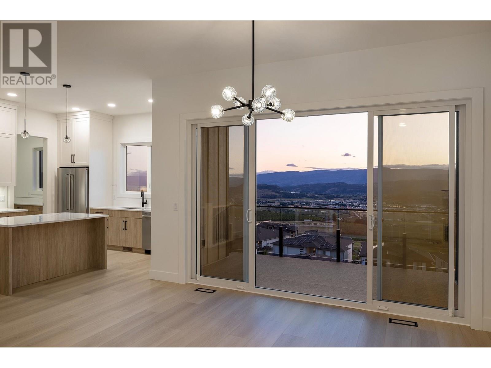 Photo 36 of 2048 Kentucky Crescent, Kelowna BC