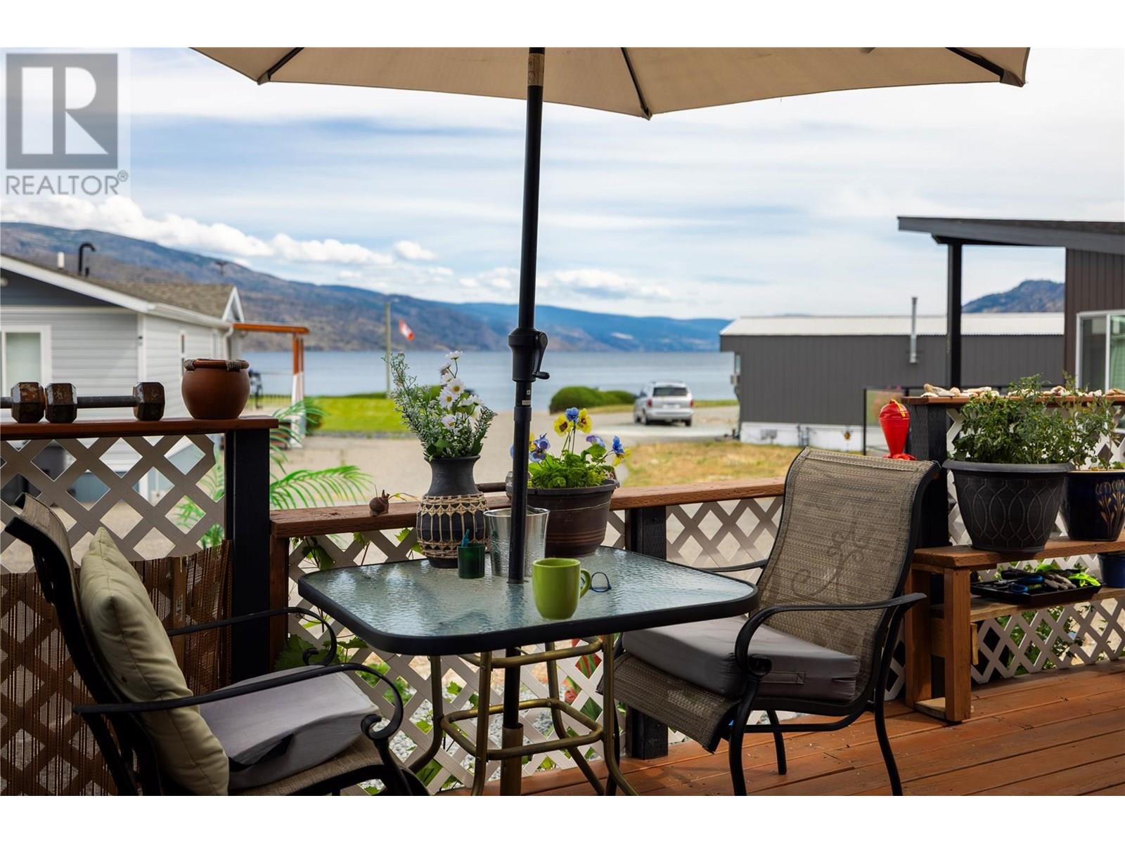 24 6711 Highway 97 Highway South, Peachland