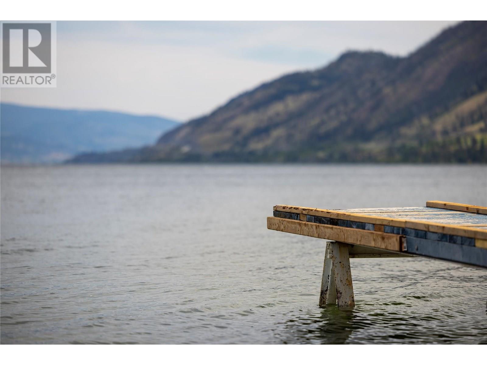 24 6711 Highway 97 Highway South, Peachland