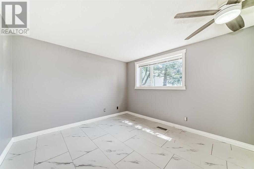 Single Family House for Sale in    Avenue NE Tuxedo Park Calgary 