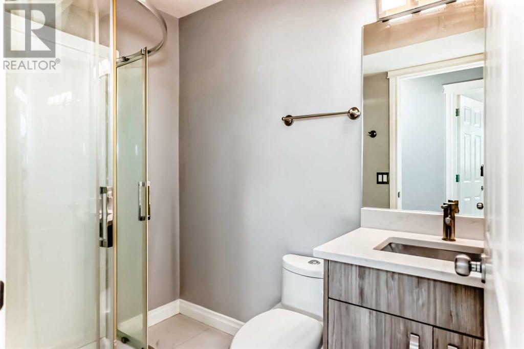 Single Family House for Sale in    Avenue NE Tuxedo Park Calgary 