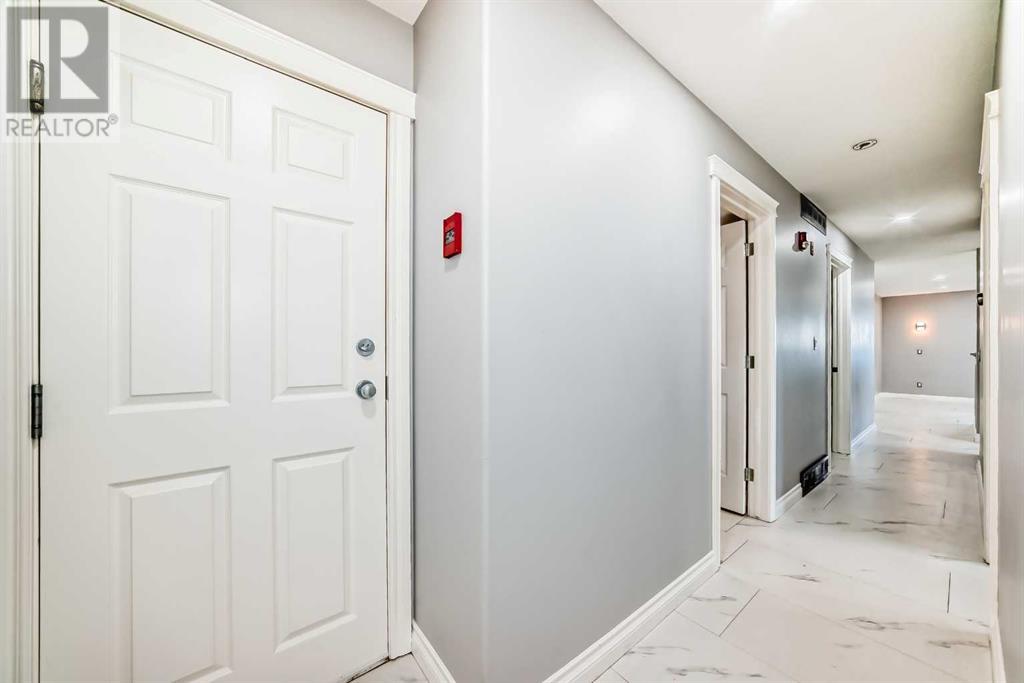 Single Family House for Sale in    Avenue NE Tuxedo Park Calgary 