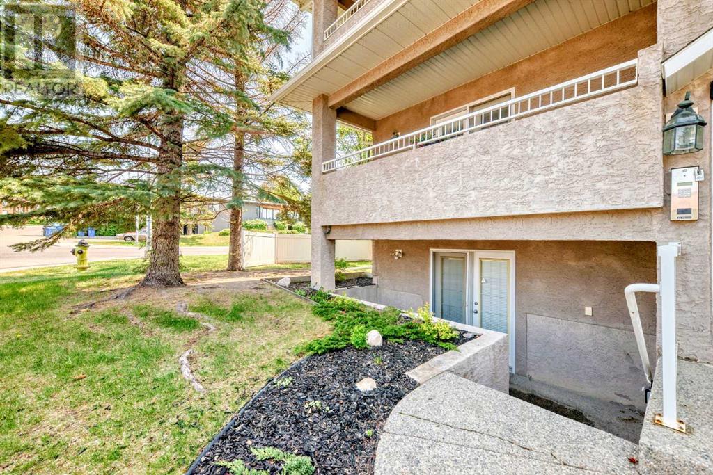 Single Family House for Sale in    Avenue NE Tuxedo Park Calgary 