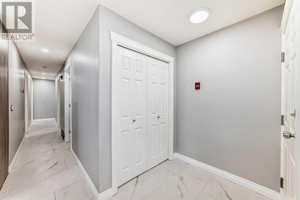 Single Family House for Sale in    Avenue NE Tuxedo Park Calgary 