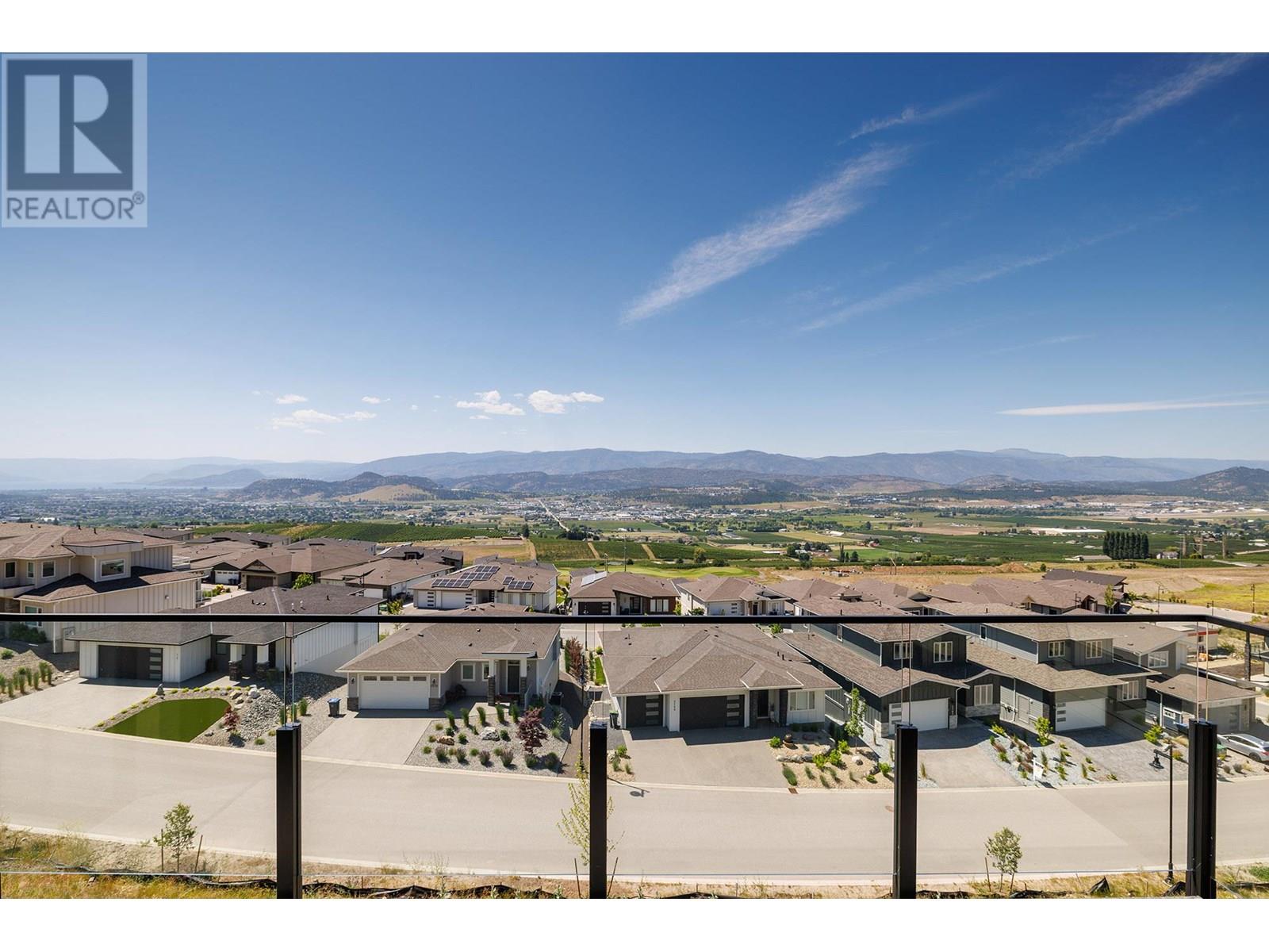 Photo 14 of 2042 Kentucky Crescent, Kelowna BC